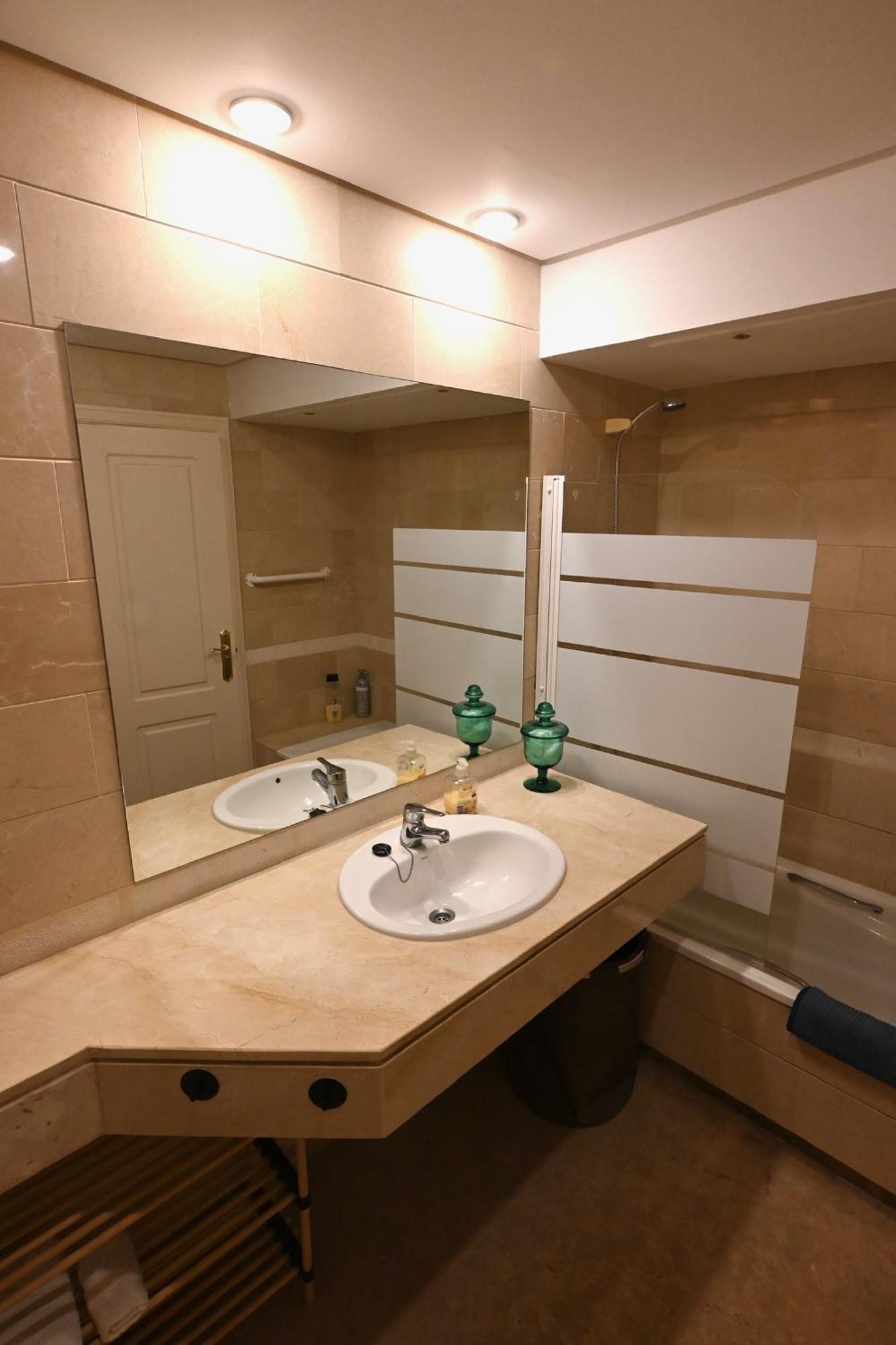 Centro Y Playa! Apartment Marbella Luaran gambar